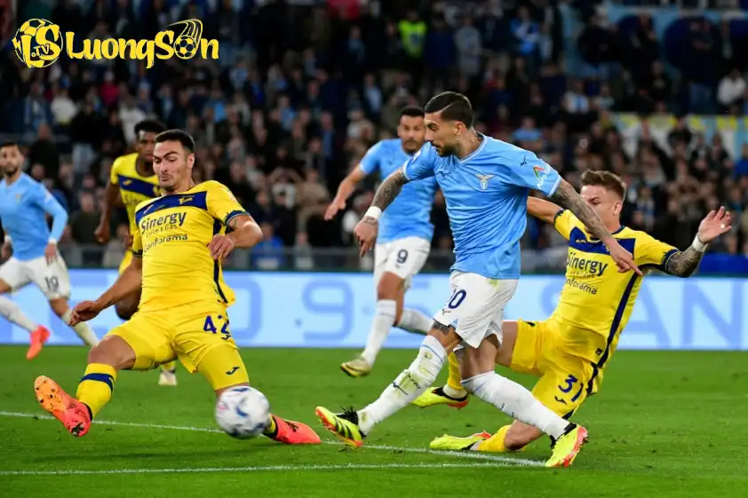 Lazio quyết có điểm trên sân nhà khi tiếp đón Verona. (Ảnh: Internet) Lazio quyết có điểm trên sân nhà khi tiếp đón Verona. (Ảnh: Internet)